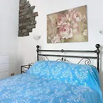 Casa Graziella Λεβάντο